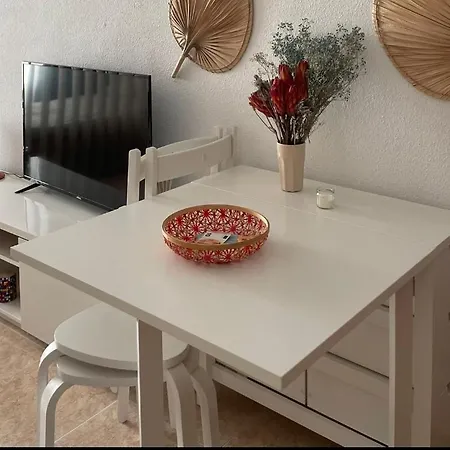 Estudio En La Colina Zona Playamar Lägenhet