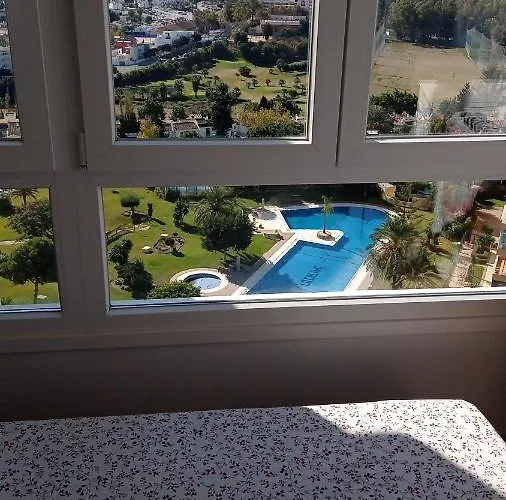 Estudio En La Colina Zona Playamar Torremolinos